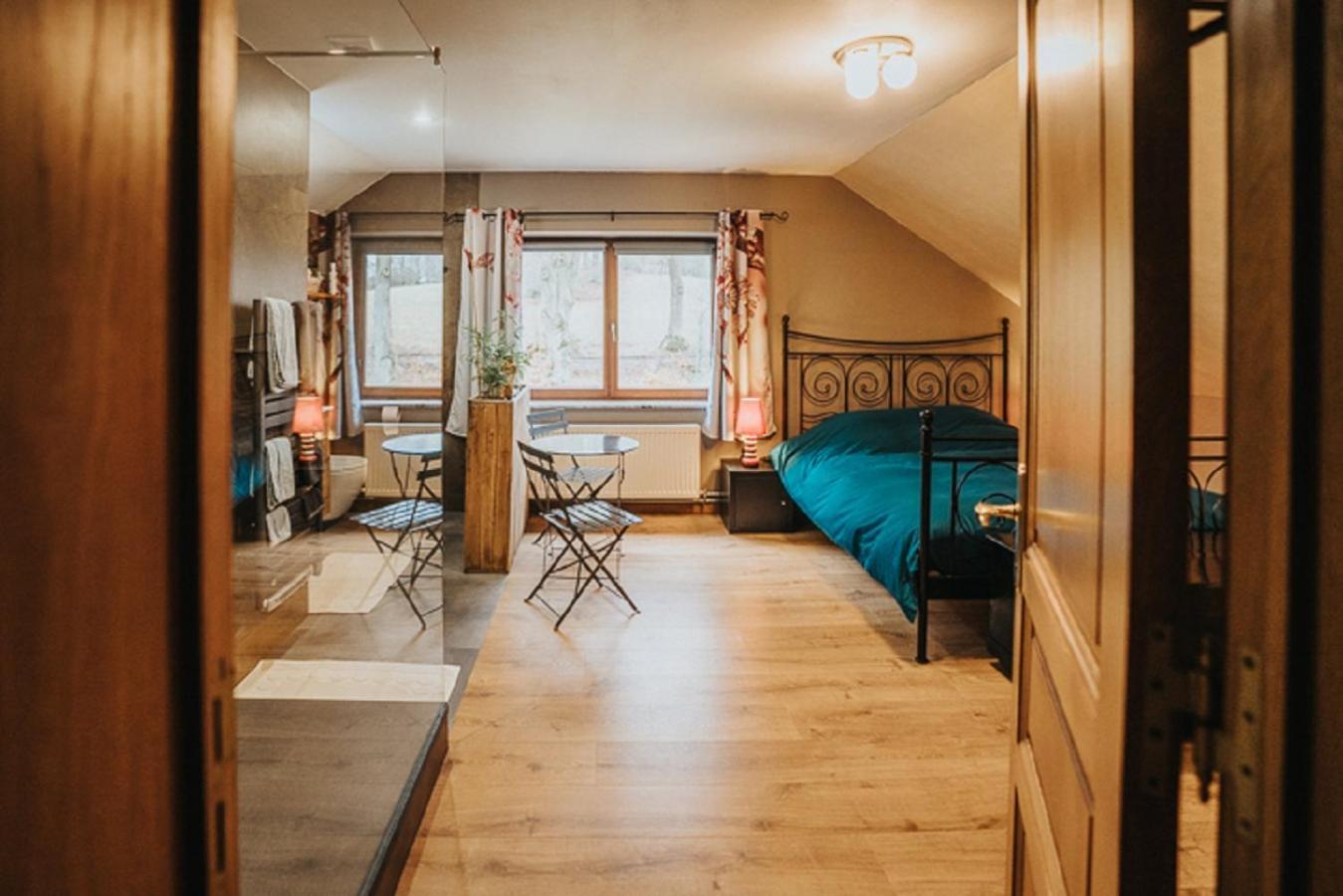 Bed and Breakfast Le Refuge De Kila Вем Екстер'єр фото