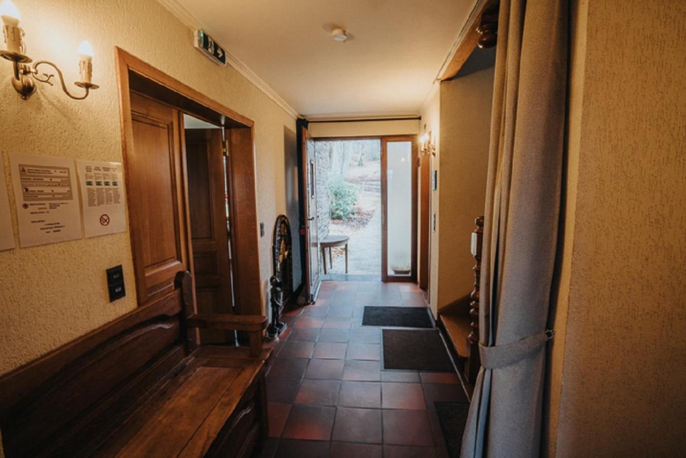 Bed and Breakfast Le Refuge De Kila Вем Екстер'єр фото